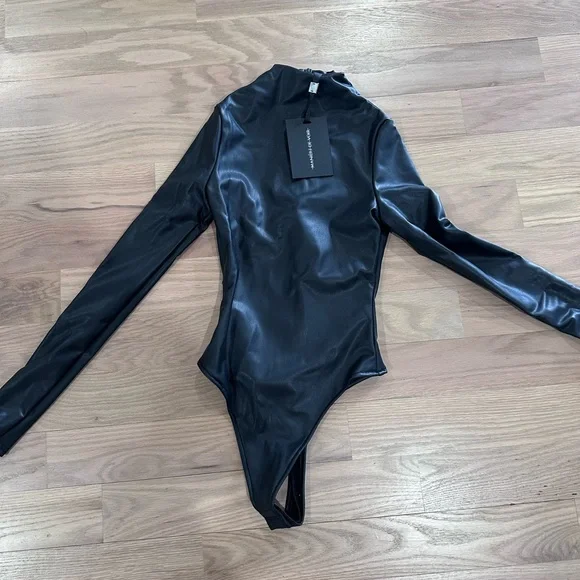 COPY - Maniere de voir vegan leather body suit - Picture 3 of 4